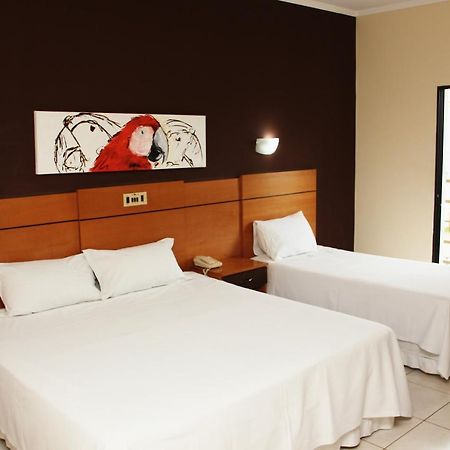 Real Palace Hotel Tres Lagoas Exterior photo
